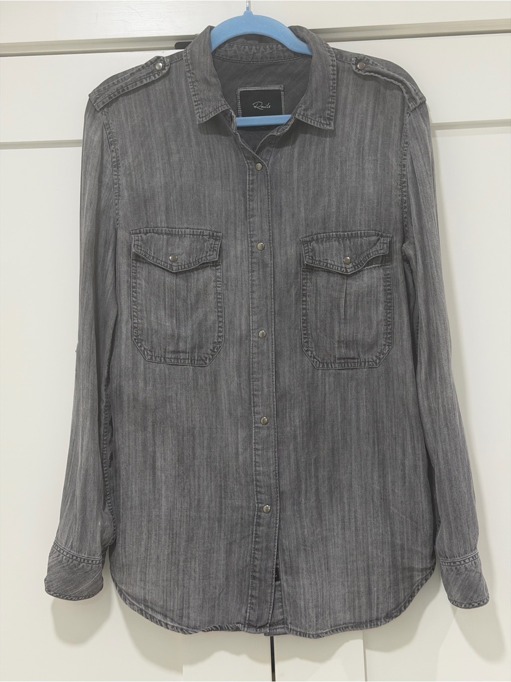Rails Gray Chambray Lyocell Snap Button Utility Shirt Size Small